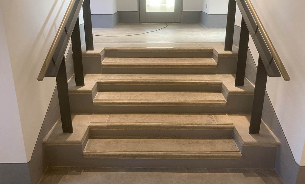 Pavillion-Precast-Threads-with-a-salt-and-pepper-surface-finish-01.jpg